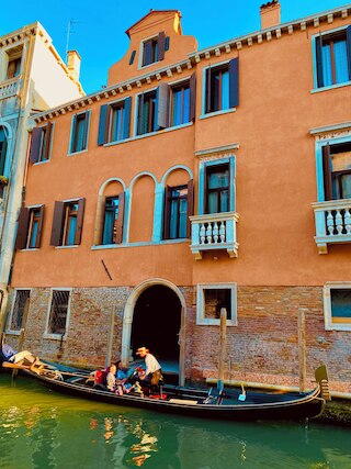 カ デル コンソール