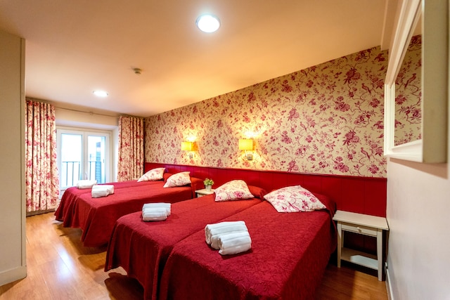 オスタル マテウ