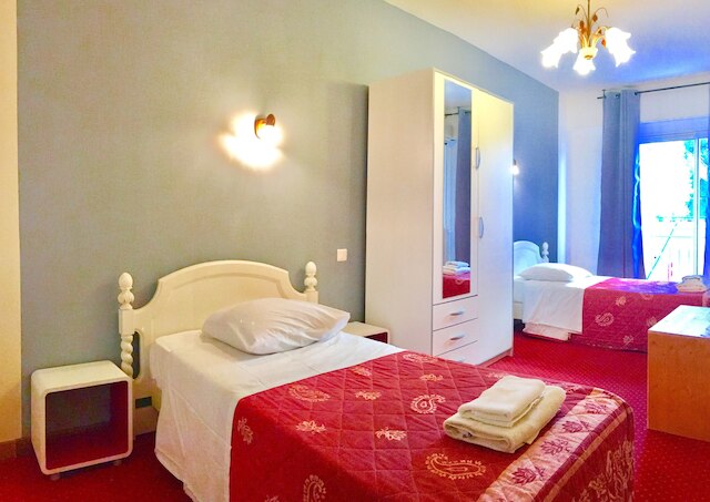 ホテル ジョージズ