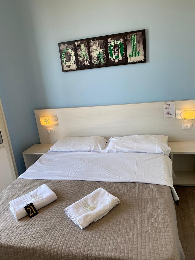 ホテル ケネディ