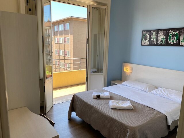 ホテル ケネディ