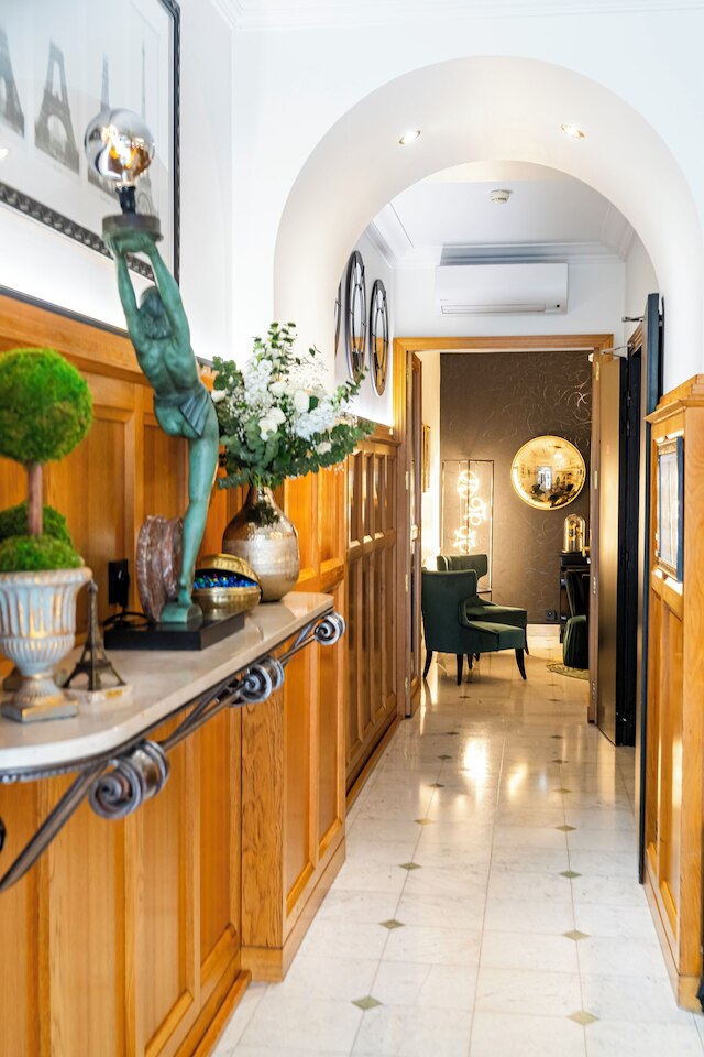 ホテル ル セルクル トゥール エッフェル