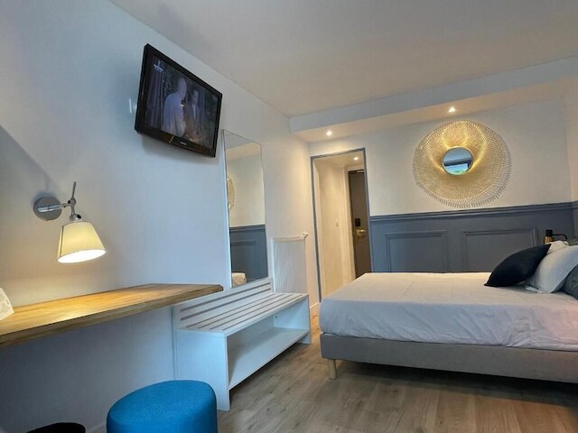 オテル リトル レジーナ