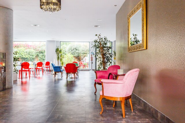 ホテル AACR モンテオリボス