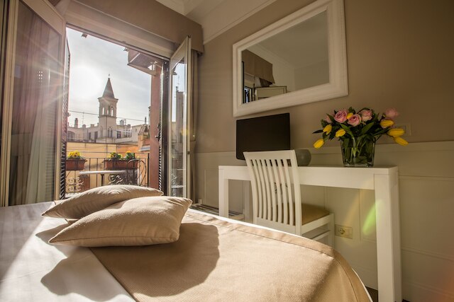 ホテル モディリアーニ