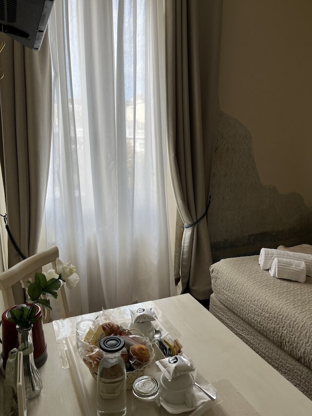 ソッジョルノ ペッツァーティ ダニエラ