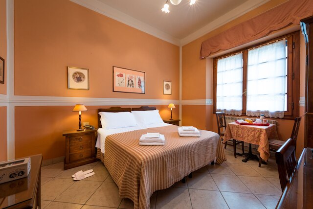 オールド フローレンス イン