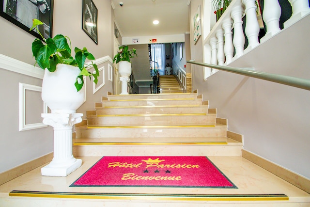 ホテル・パリジャン