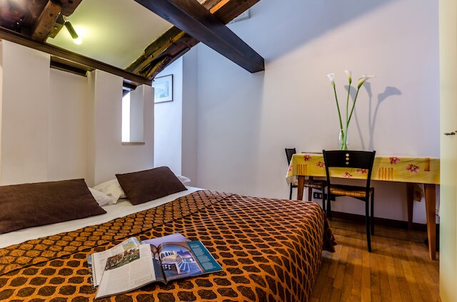 ベニス アパートメンツ