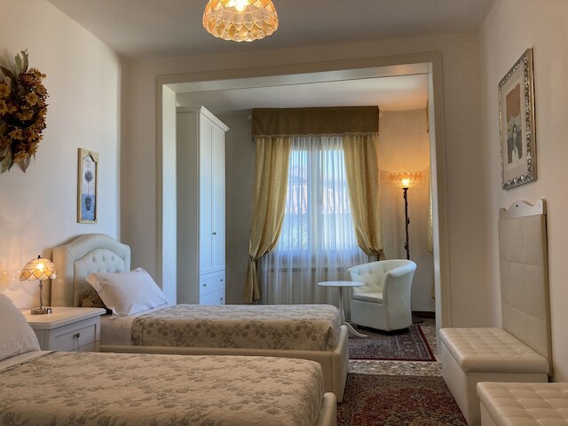 オアシス ラグーン エステート