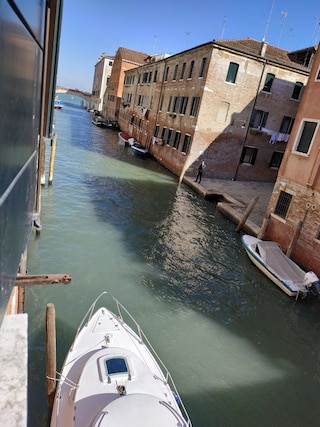 アロッジ アクアヴィータ