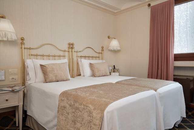 ホテル コンチネンタル パラセーテ