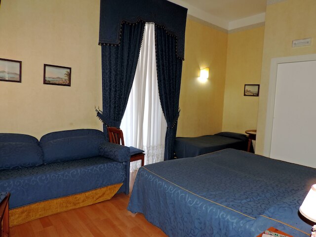 ボナパセ ポルタ ノラナ B&B