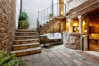 カ サン ジョルジョ レライス&スイーツ