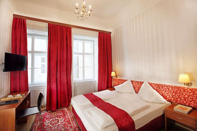 ホテル ペンション アンドレアス