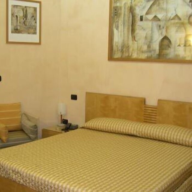 ホテル クラーレン