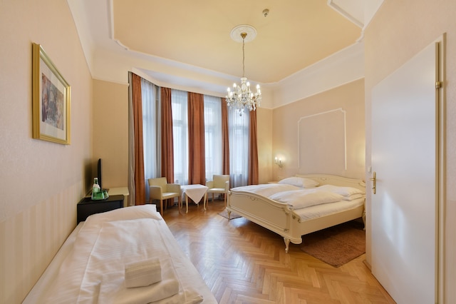 ホテル ペンション バロネッセ