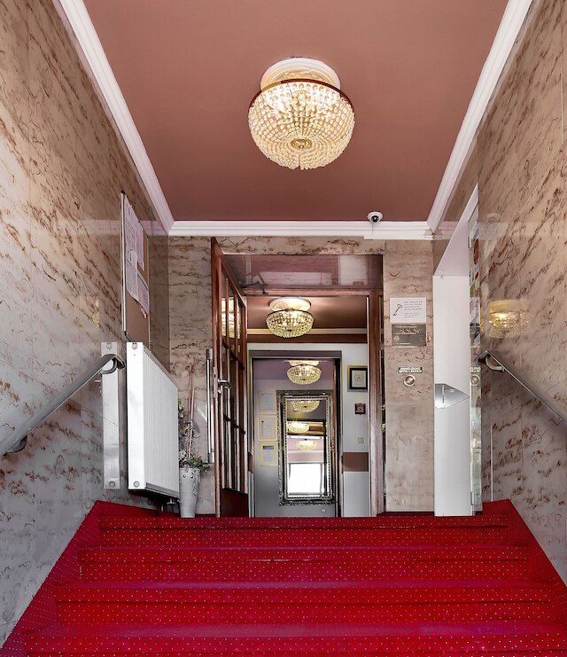 ホテル ブルクシュミット