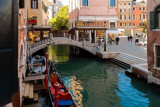 ホテル アル ヴァゴン