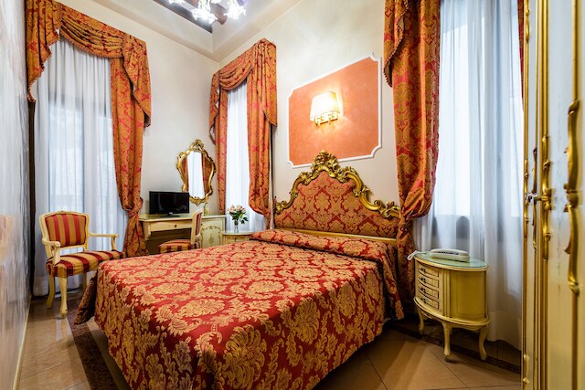 ホテル アル ヴァゴン