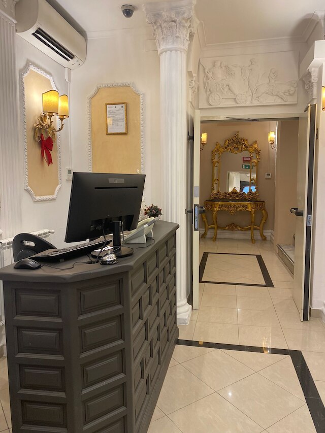 ホテル アーダレリ