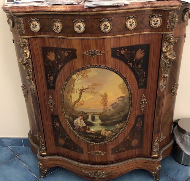 メウブレ カーサ マンニーニ