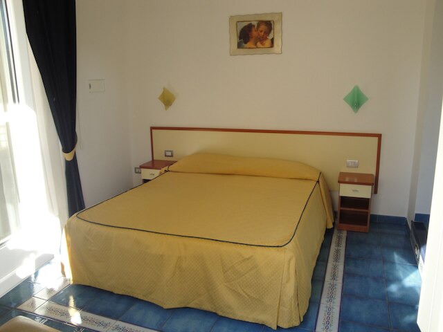 メウブレ カーサ マンニーニ