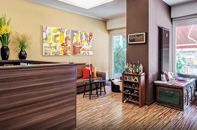 アークトゥア シティ ホテル