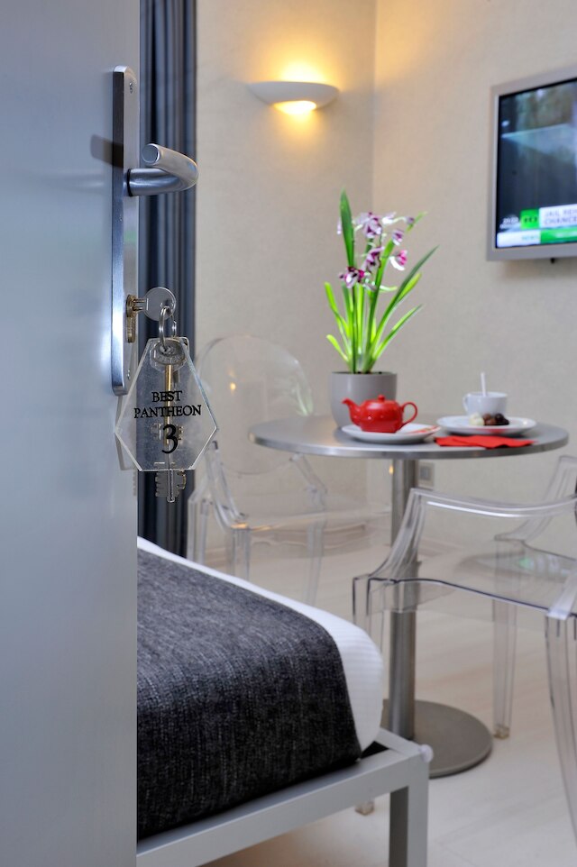 ベスト パンテオン B&B