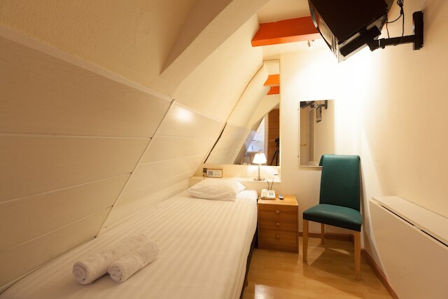 タウンハウス ホテル