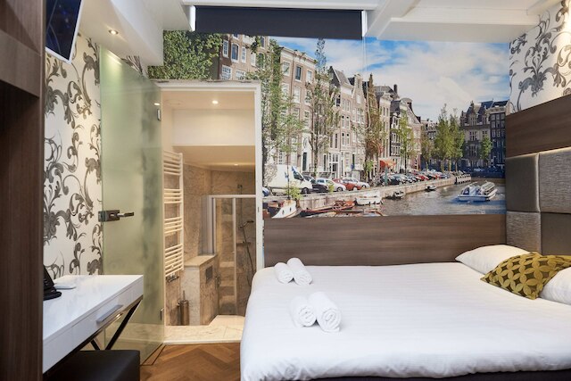 タウンハウス ホテル