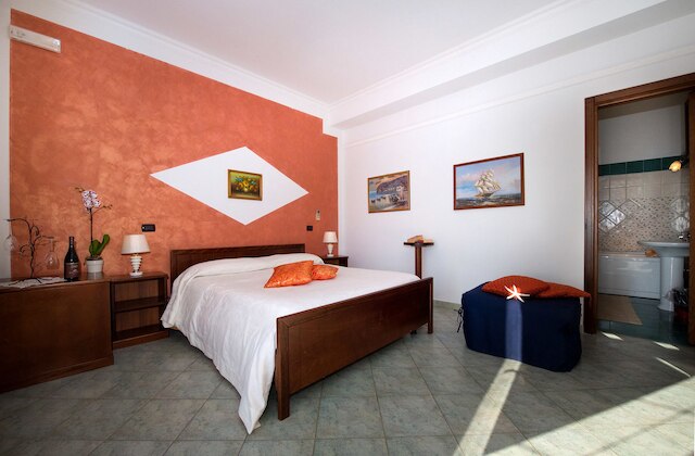 ホリデイ ハウス レ パルム