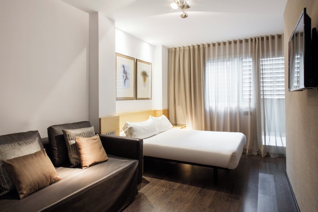 アラムント アパートメンツ