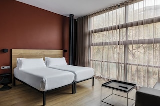 アパートホテル アラダ