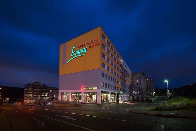 レジデンス エミー