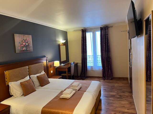 121 パリス ホテル