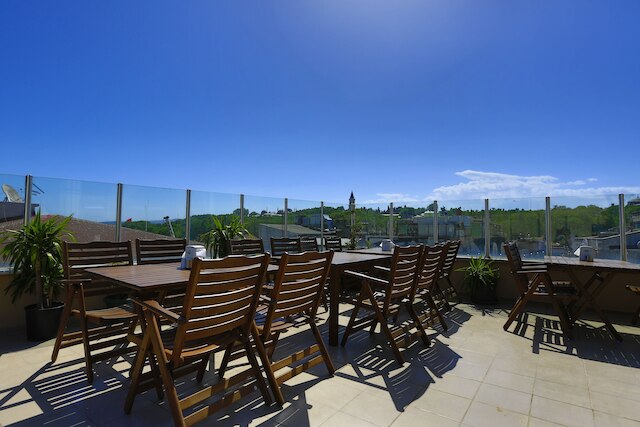 カフカス ホテル