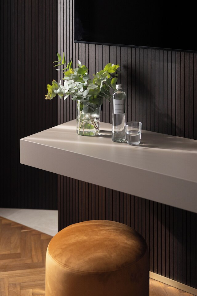 アラミス デラックス ルームズ