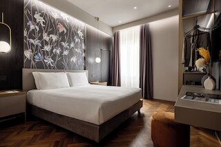 アラミス デラックス ルームズ