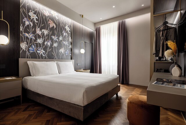 アラミス デラックス ルームズ