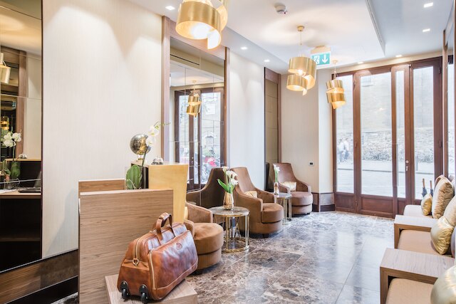 ソロ エクスペリエンス ホテル