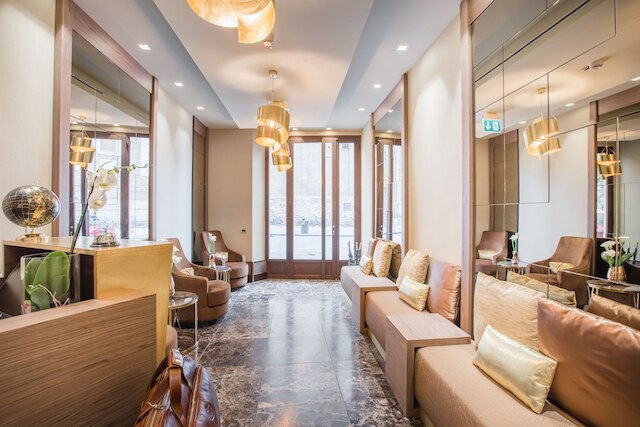 ソロ エクスペリエンス ホテル