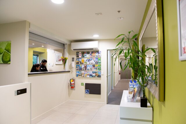 シティ ロッジ アコモデーション