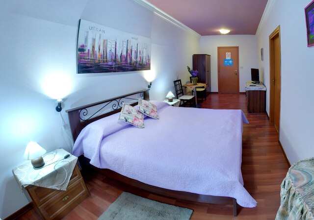 ホステル アガタ