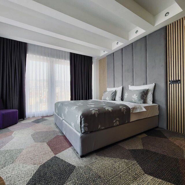 ヘッコ デラックス ホテル