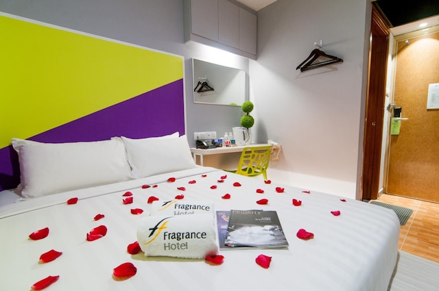 フレグランス  ホテル - ローズ