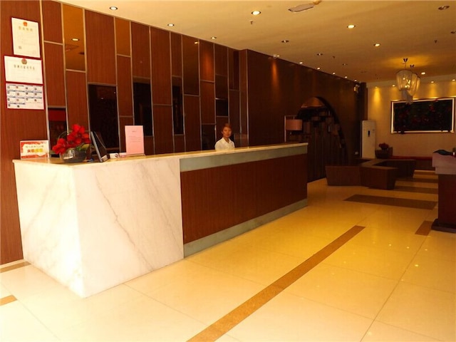 V8 ホテル シーラン ブランチ (微八酒店西朗分店)