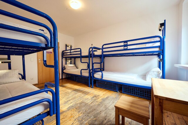 ザ フォー ユー ホステル & ホテル