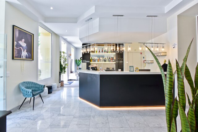 ラ ヴィラ ニース プロムナード