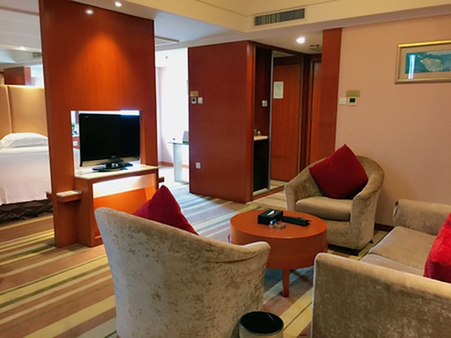 ベイショアホテル（大連星海假日酒店）